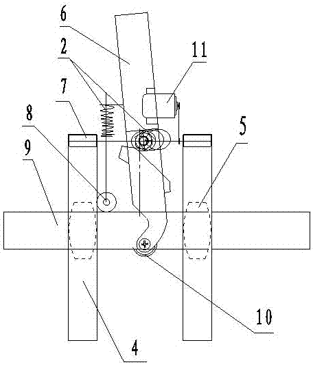 Electric bergamot pear girdling device capable of human-assistance hand-held spring plate reducing branch clamping