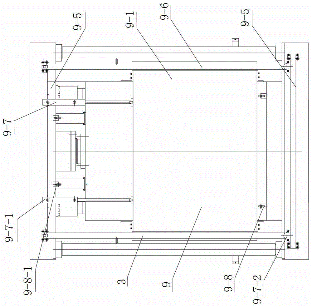 Isothermal thermoforming hydraulic press