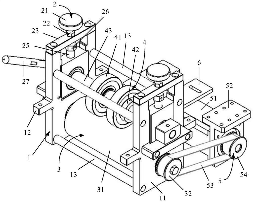 Device and method for controlling constant-speed linear feeding of coil stock