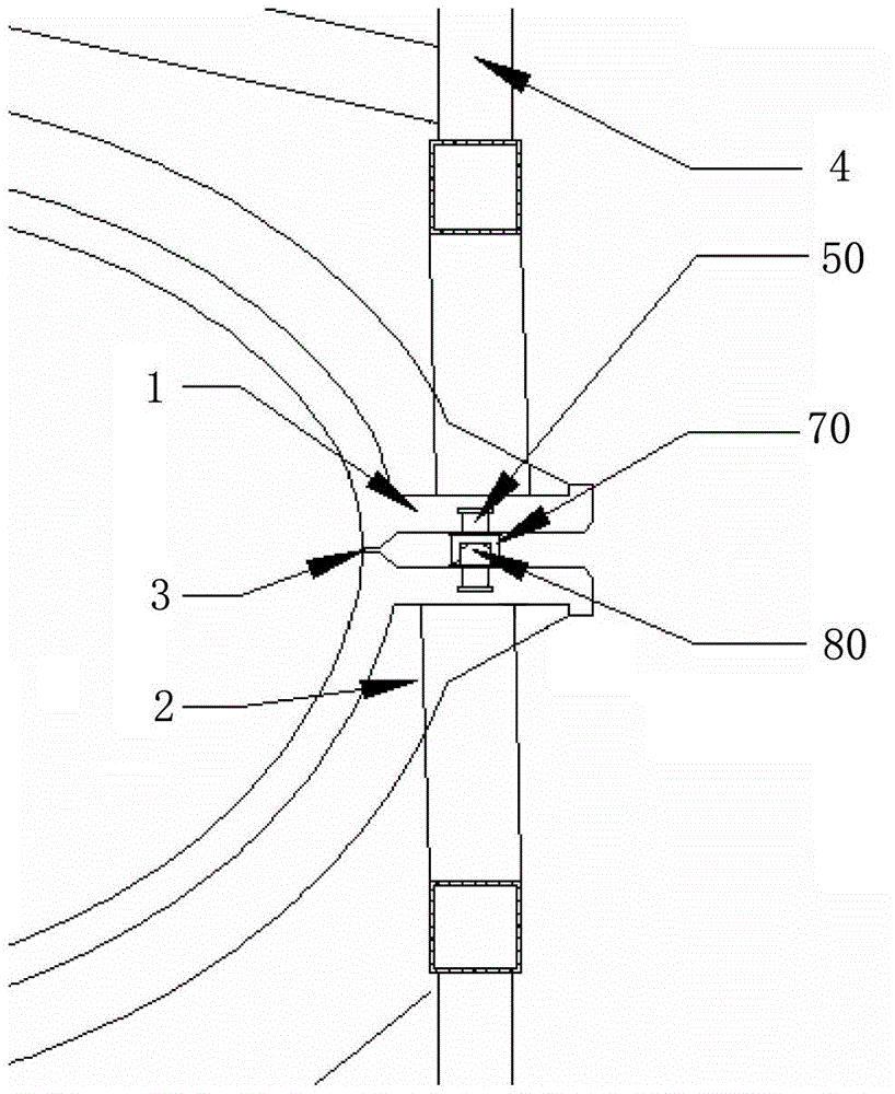 Device for locating female die of fan blade