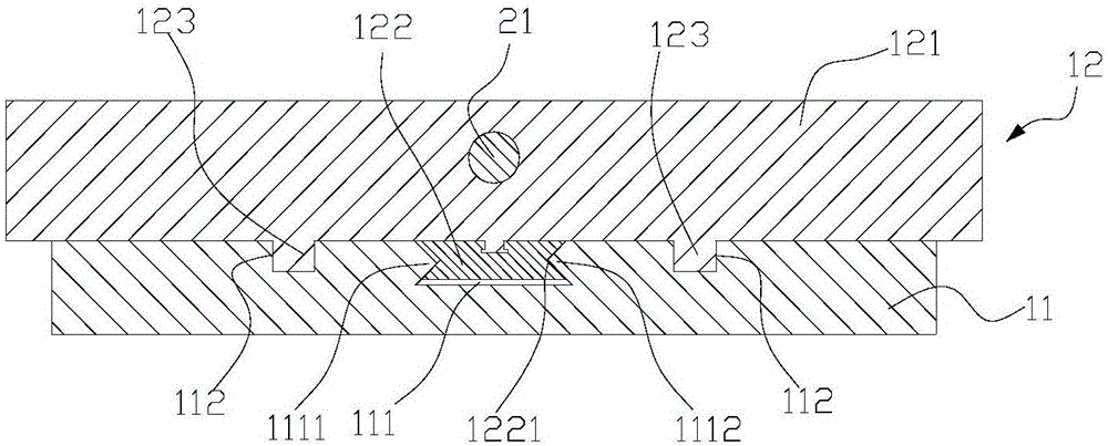 Steering drive device and seepage-preventing ditch cast-in-situ forming machine