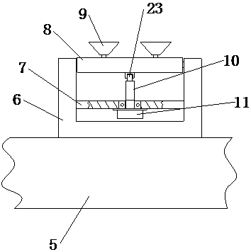 Vehicle-mounted multi-service data distributed base station based on broadband mesh self-organizing