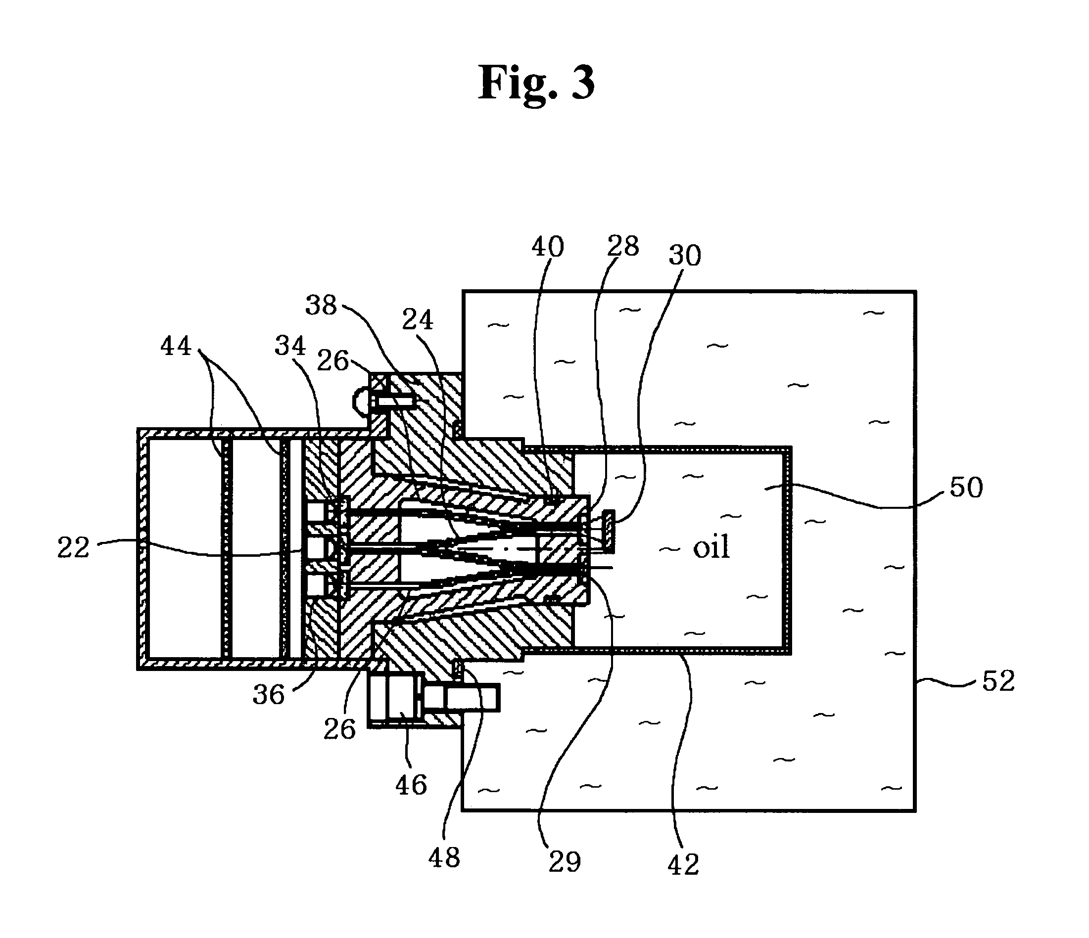 Apparatus for measuring oil oxidation using fluorescent light reflected from oil