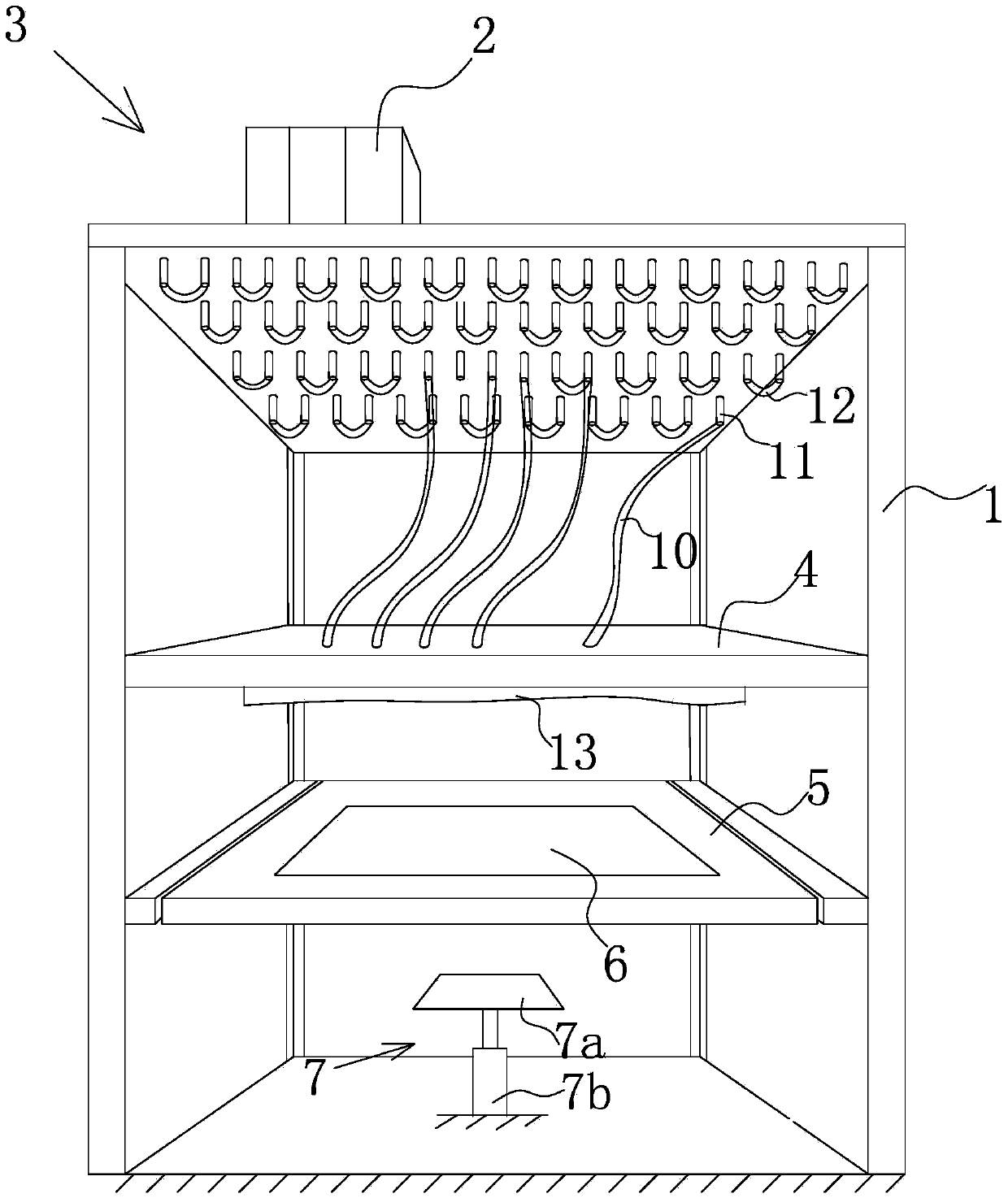 Space dyeing machine for printing and dyeing irregular patterns