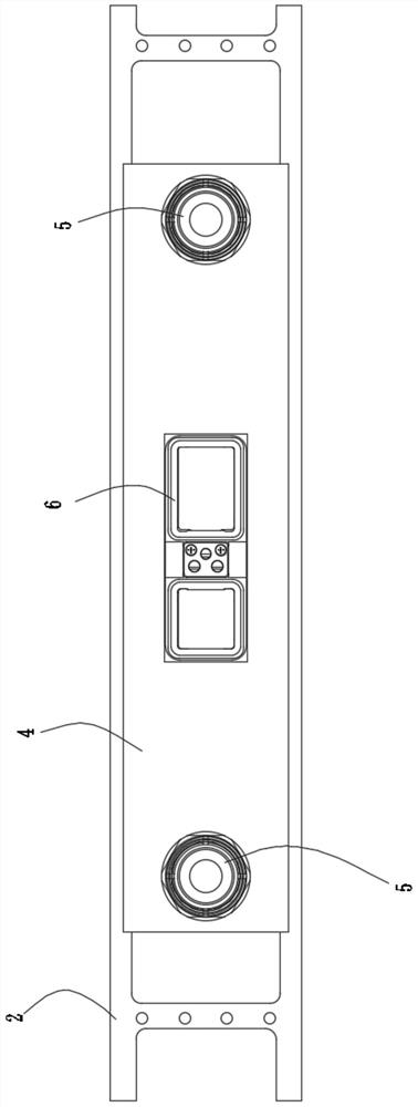 Blind-mating floating docking system for large-size equipment