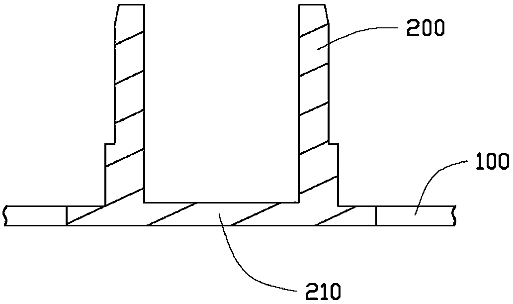 Fan base and manufacturing method thereof