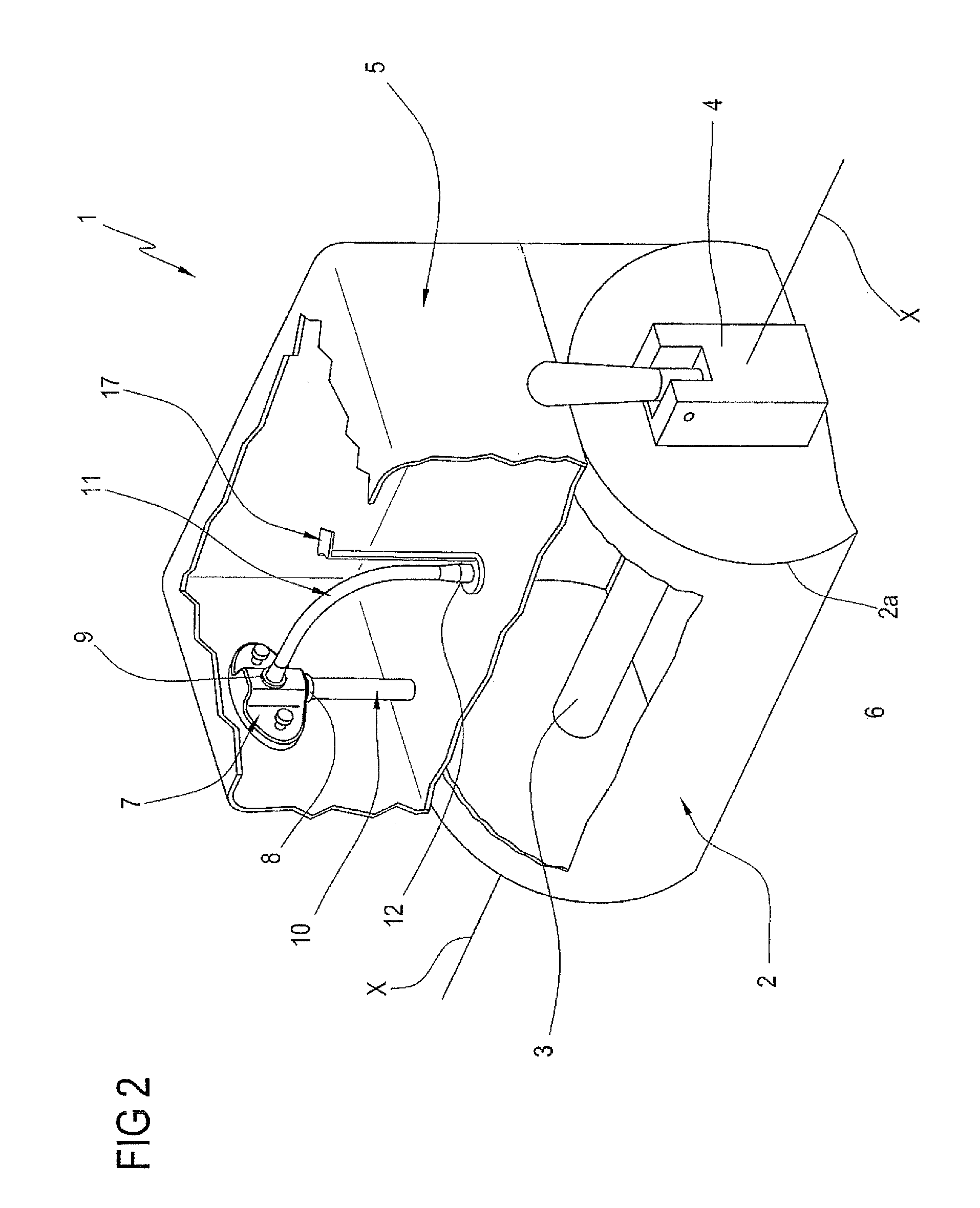 Machine for producing liquid and semi-liquid food products with a continuous cycle