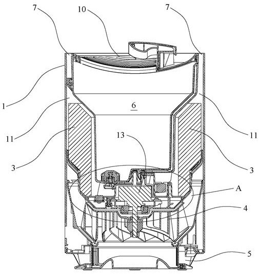 Vertical humidifier with variable-diameter evaporator