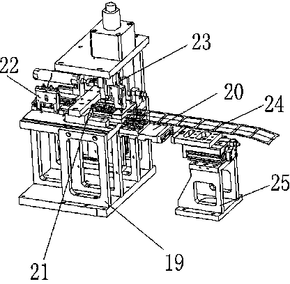 Automatic steel casing cutting device with positioning function