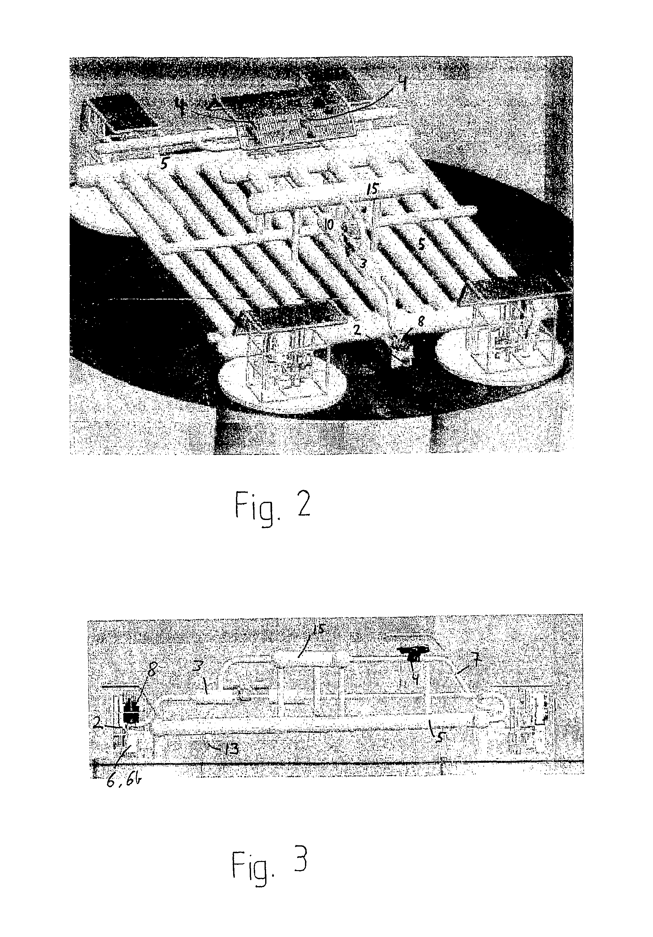 Separation and capture of liquids of a multiphase flow