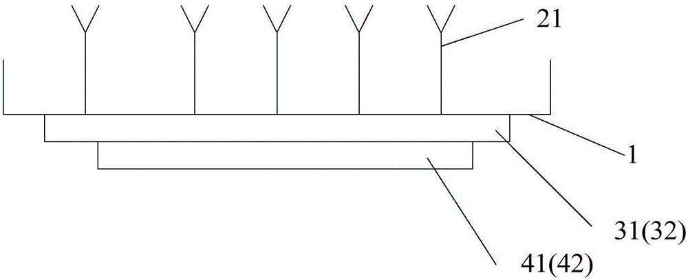 Dual-polarization three-beam antenna and feed network device thereof