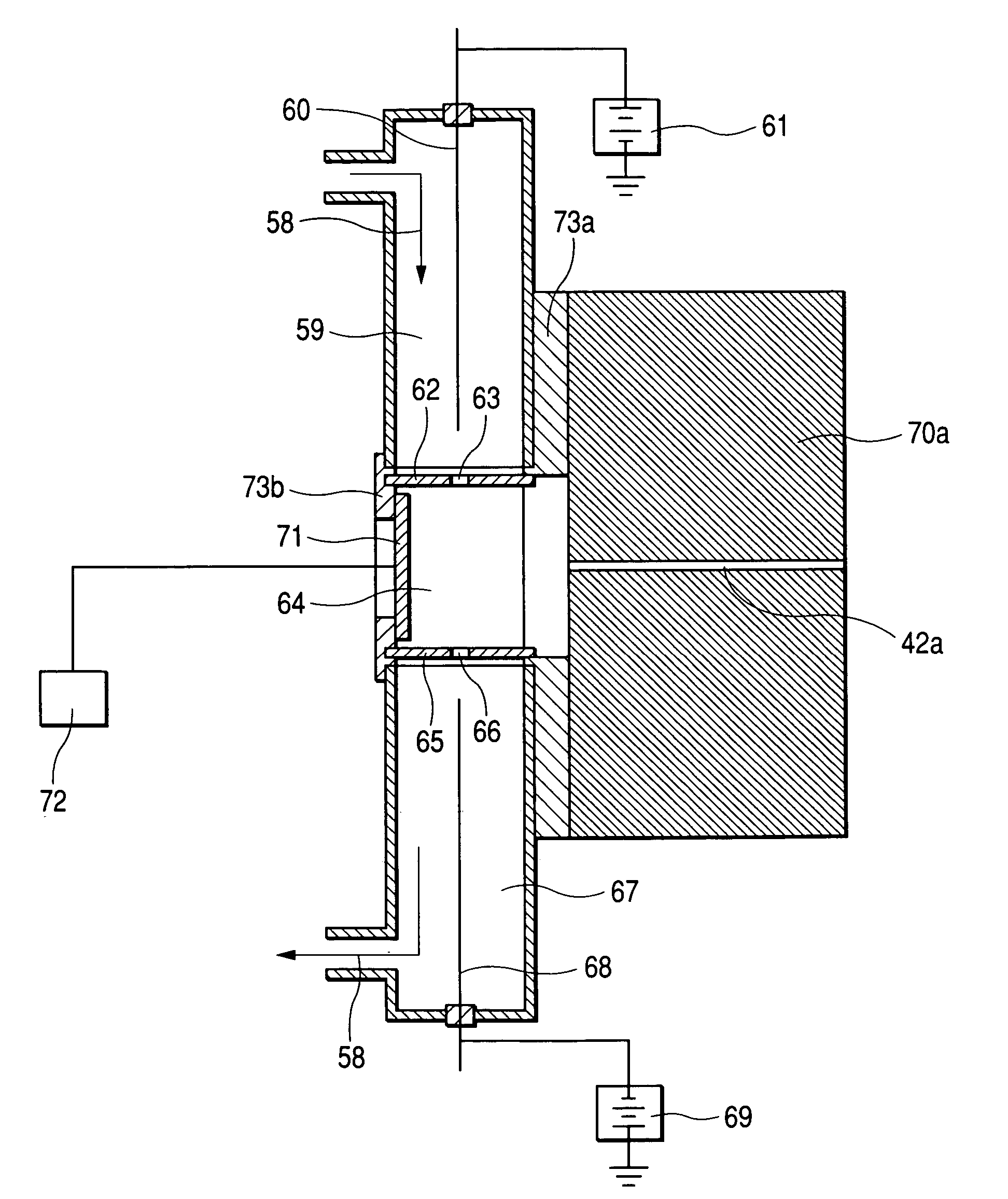 Mass spectrometric apparatus and ion source