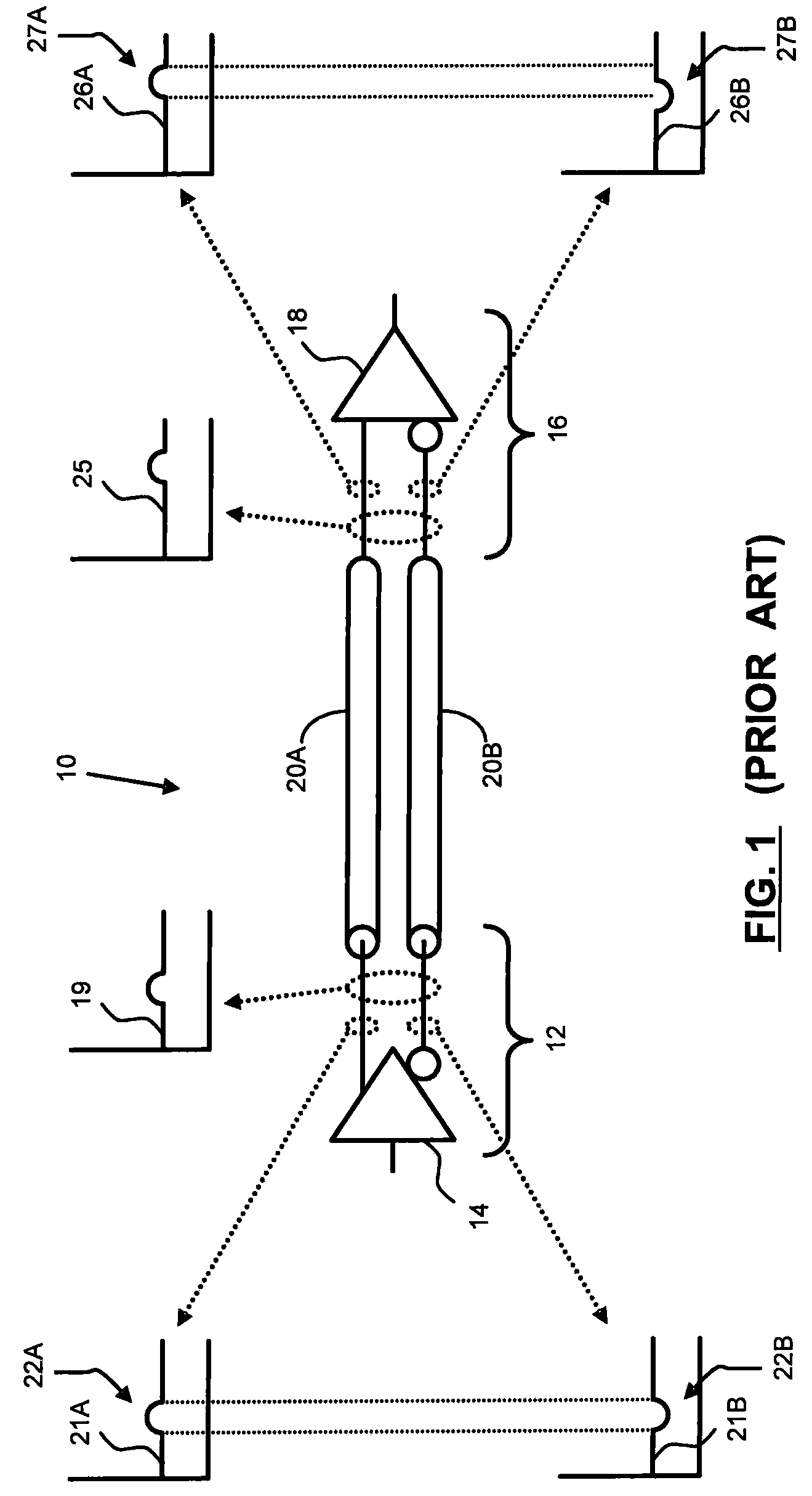 Differential communication link with skew compensation circuit