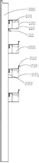 Bottle holder assembly and refrigerator