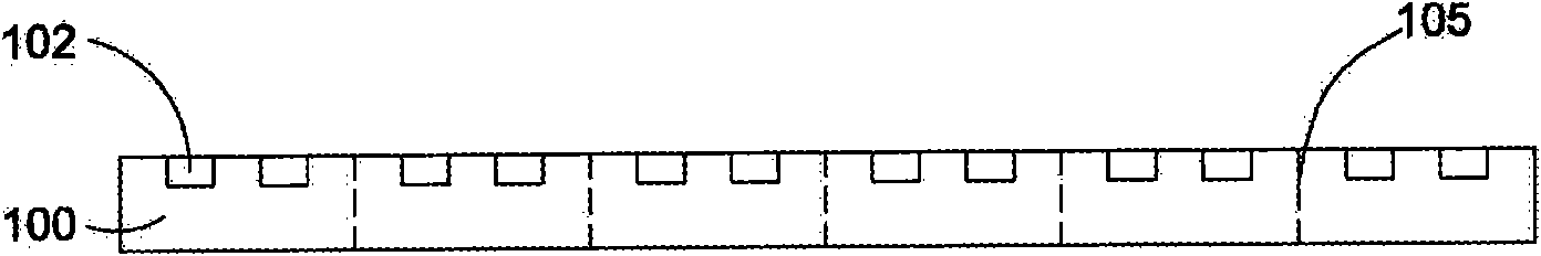 Encapsulating structure and encapsulating method for reconfiguring chip