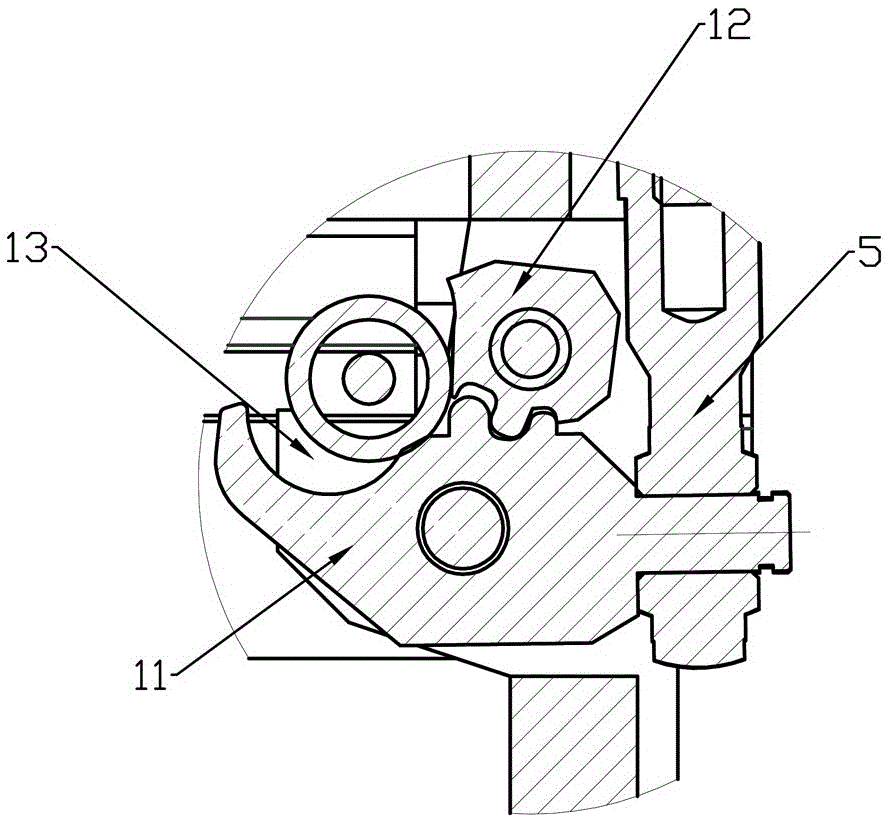 Mechanism for penetrating of handle sleeve through double clamping hands