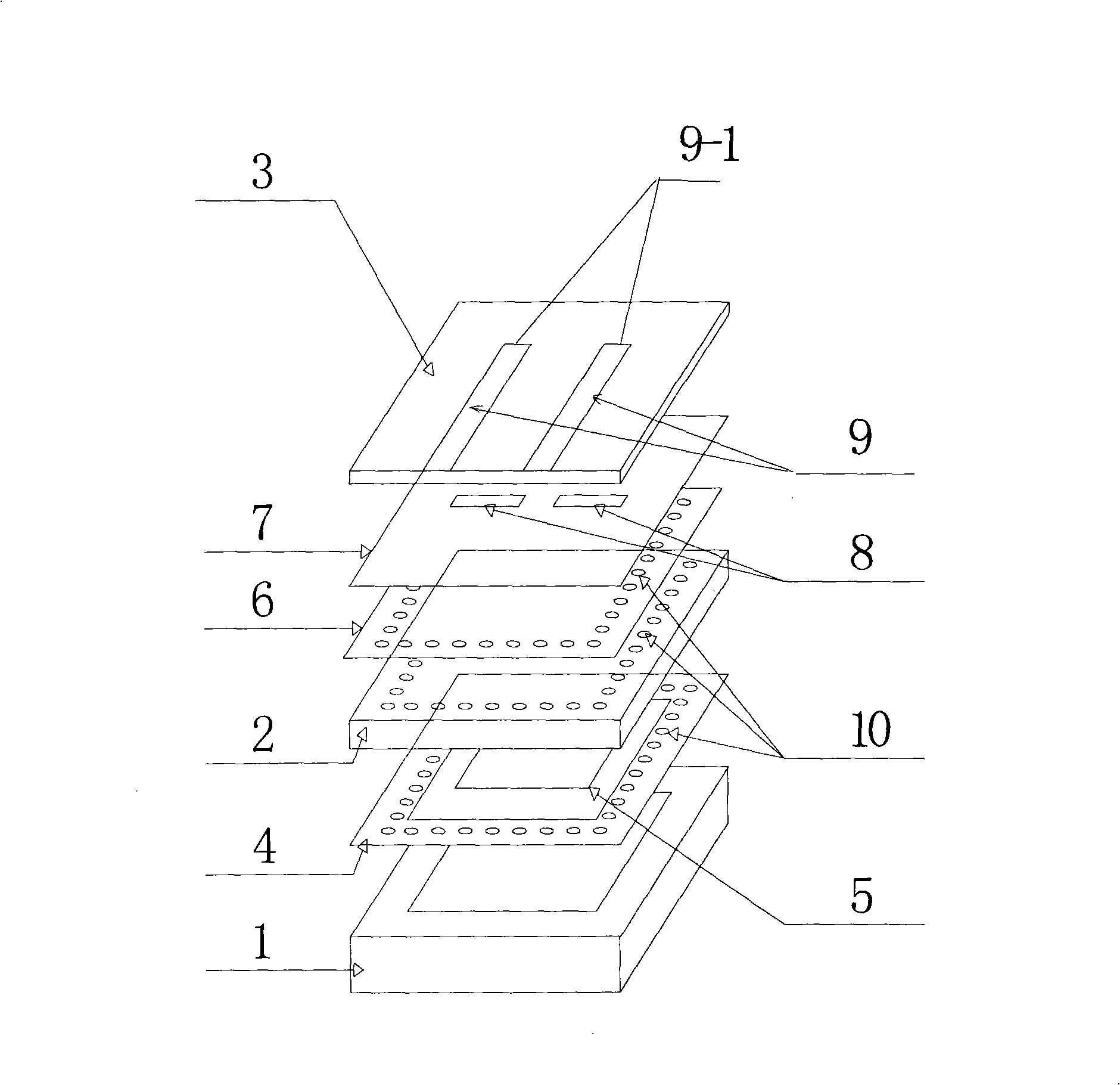 Waveguide-microstrip linear transformation and power divider based on slot coupling