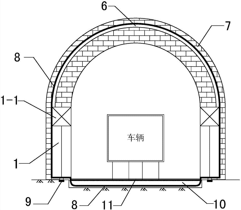 Water logging-preventing shielding device and method for inlet and outlet of urban traffic culvert or tunnel