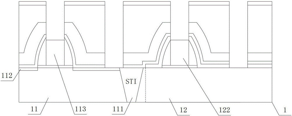 Simultaneous Etching Process of Dual Structure Contact Holes