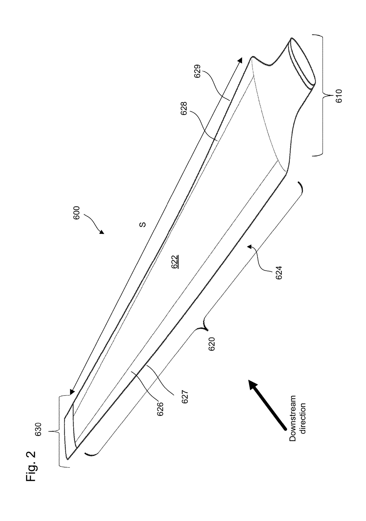 Wind turbines with reduced electromagnetic scattering