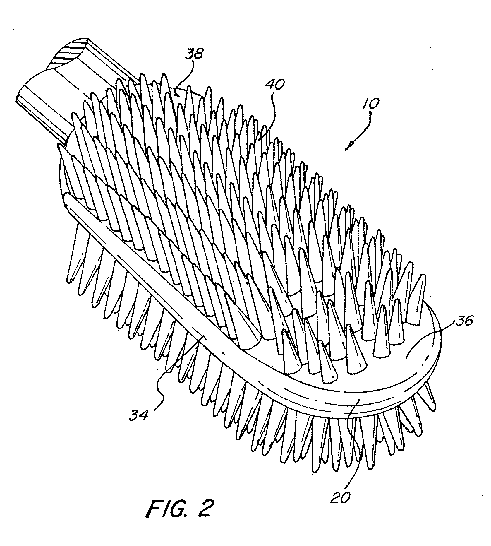 Molded mascara brush with oval core