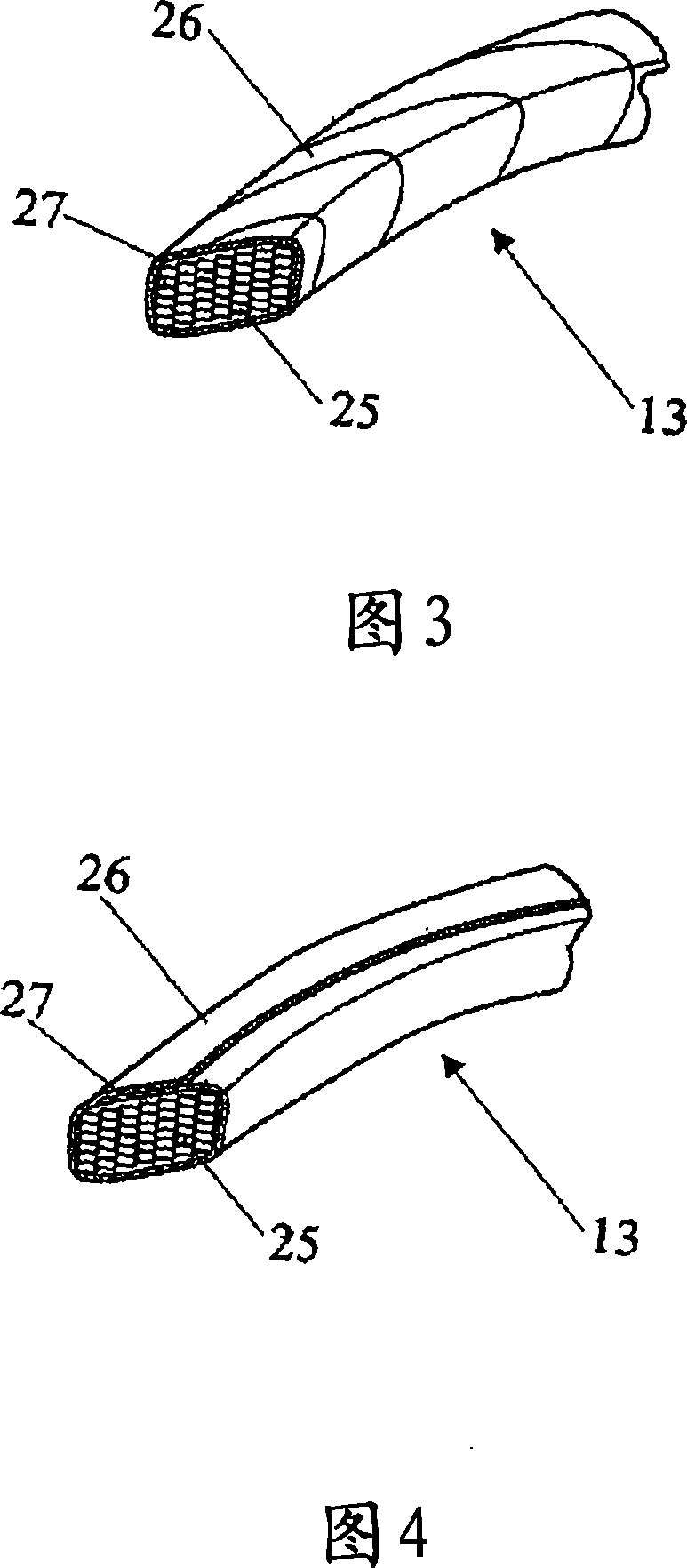 Pneumatic tyre with improved bead structure