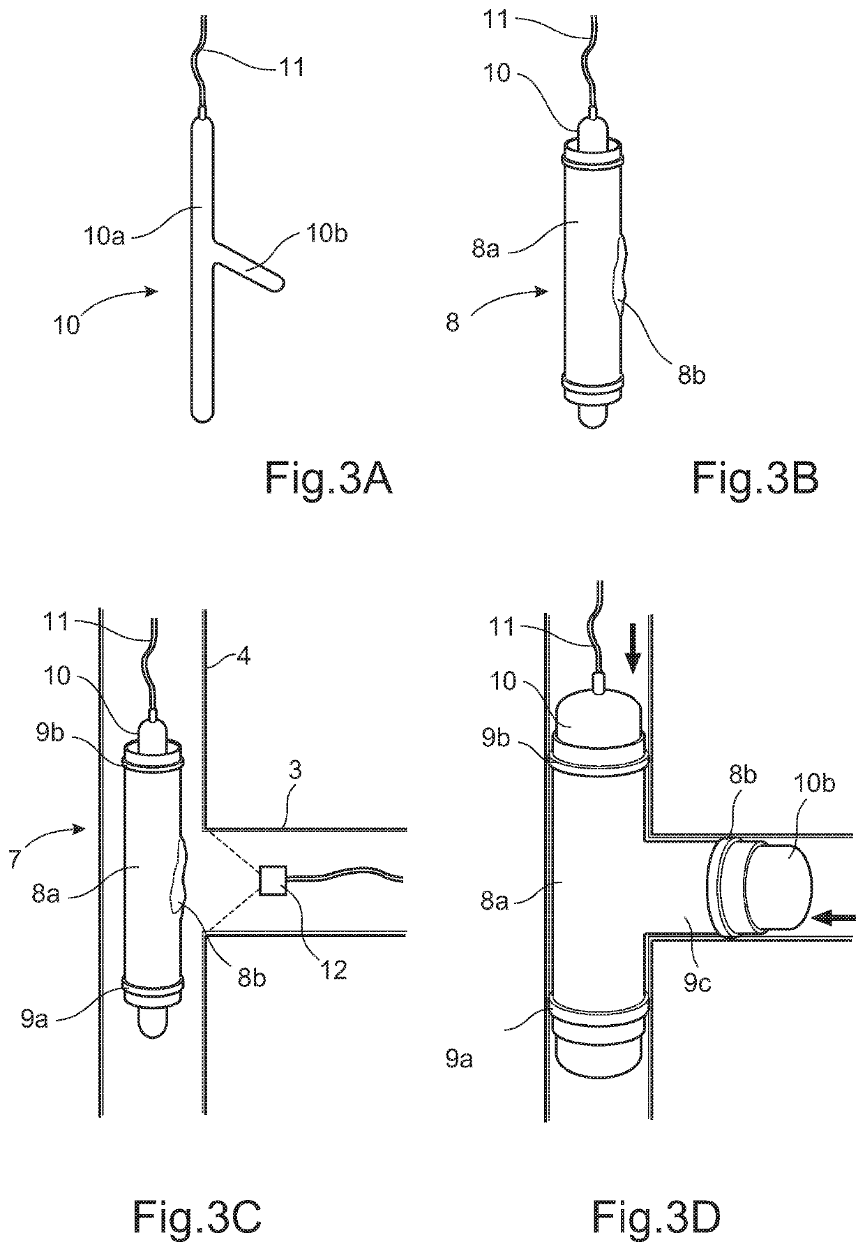 A liner arrangement for installing in a pipe structure, and a method for relining a pipe structure