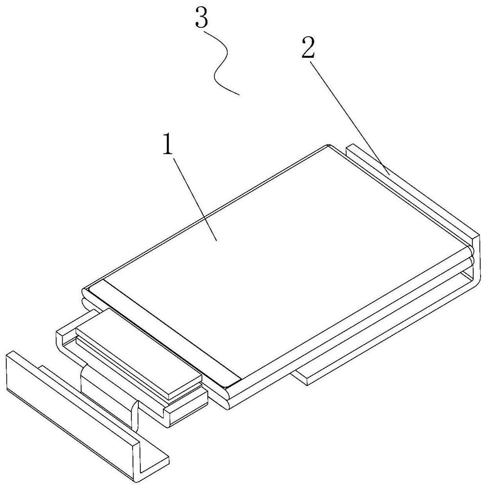 Surface-mounted solid aluminum electrolytic capacitor and preparation method thereof