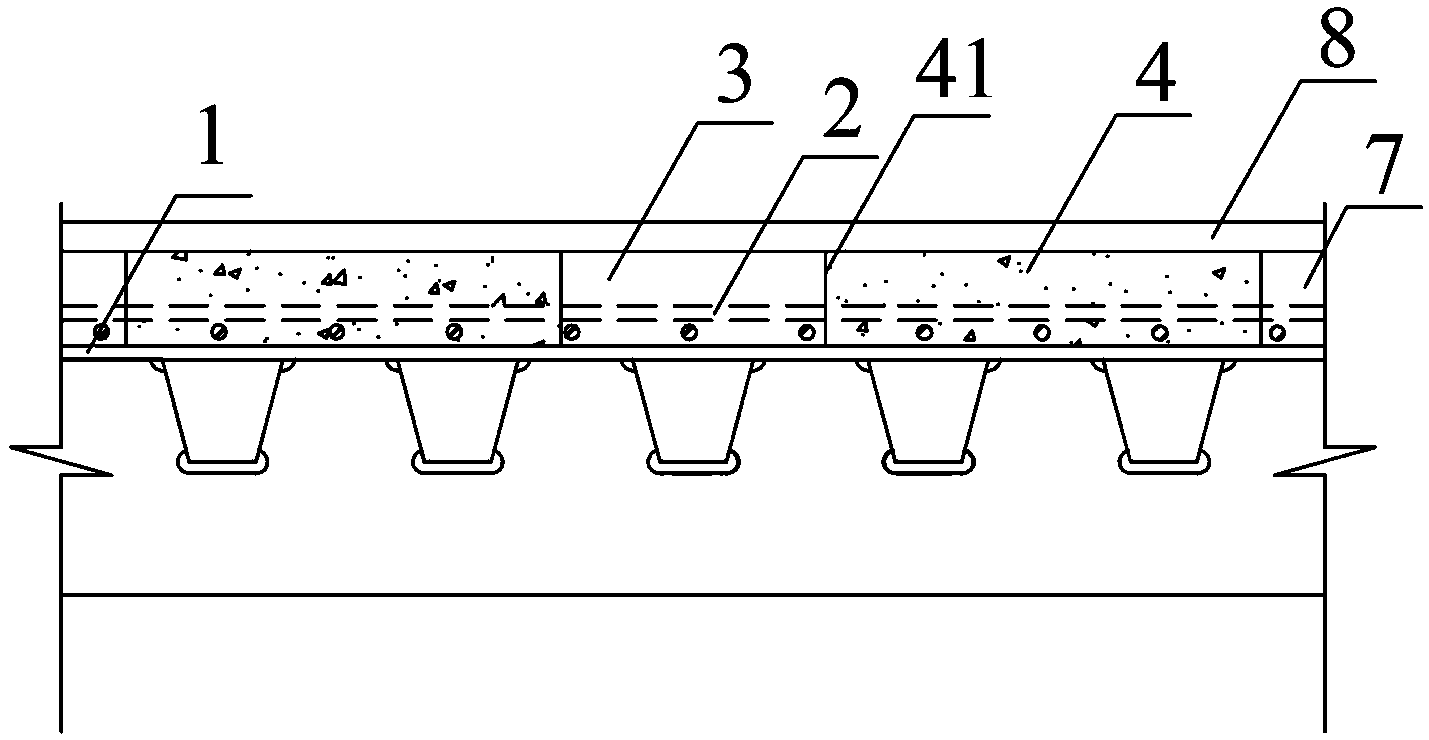 Fabricated fibrous concrete combined deck structure and construction method thereof