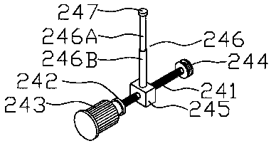 Shoe making device capable of being automatically adjusted