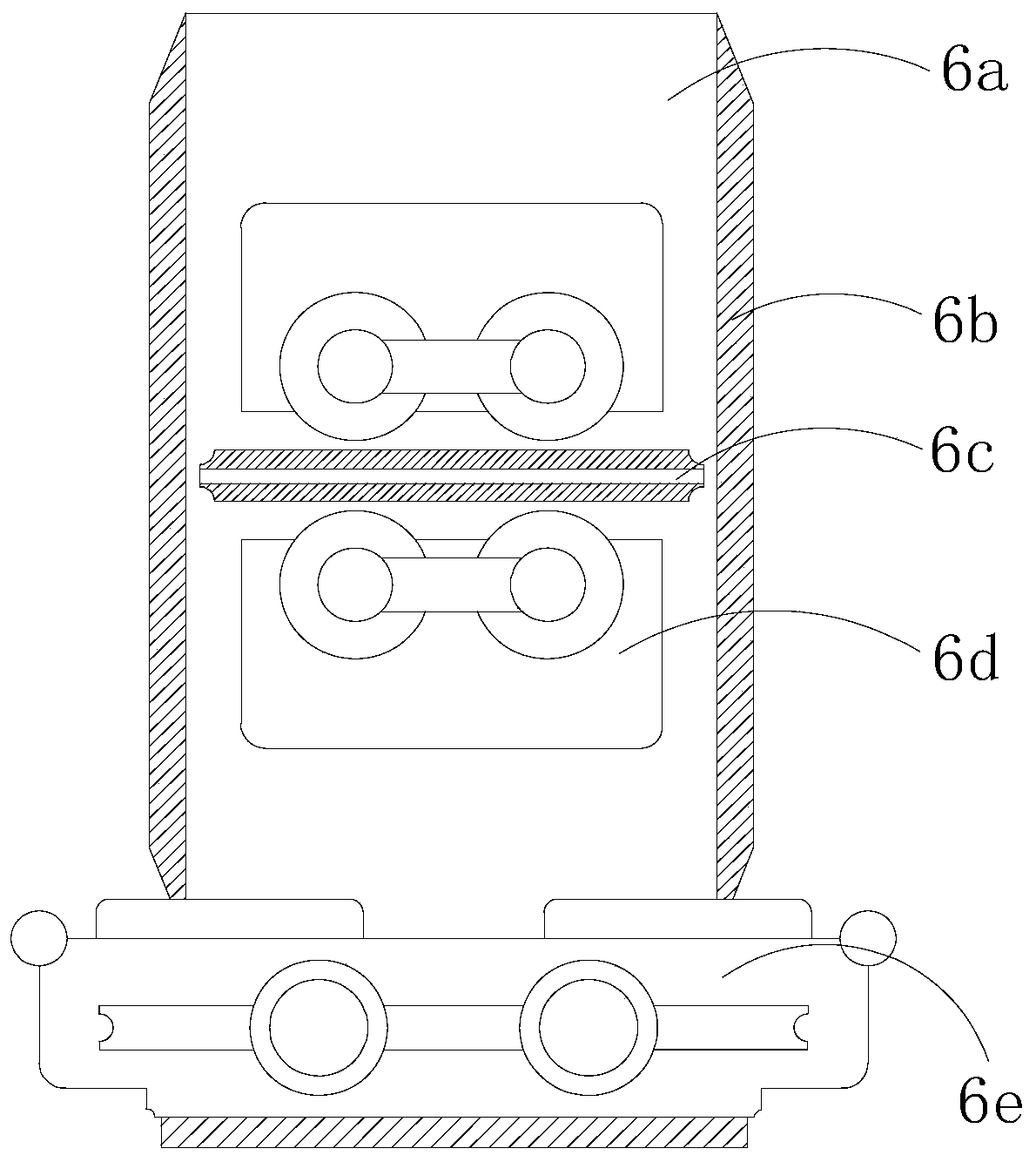 Smooth-combing and entangling and tearing preventing non-woven fabric fast slitting device