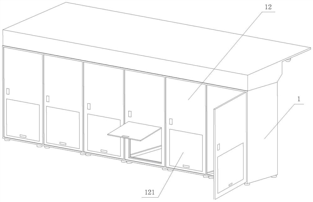 A broken bag device for garbage intelligent separation and nutrient soil conversion system