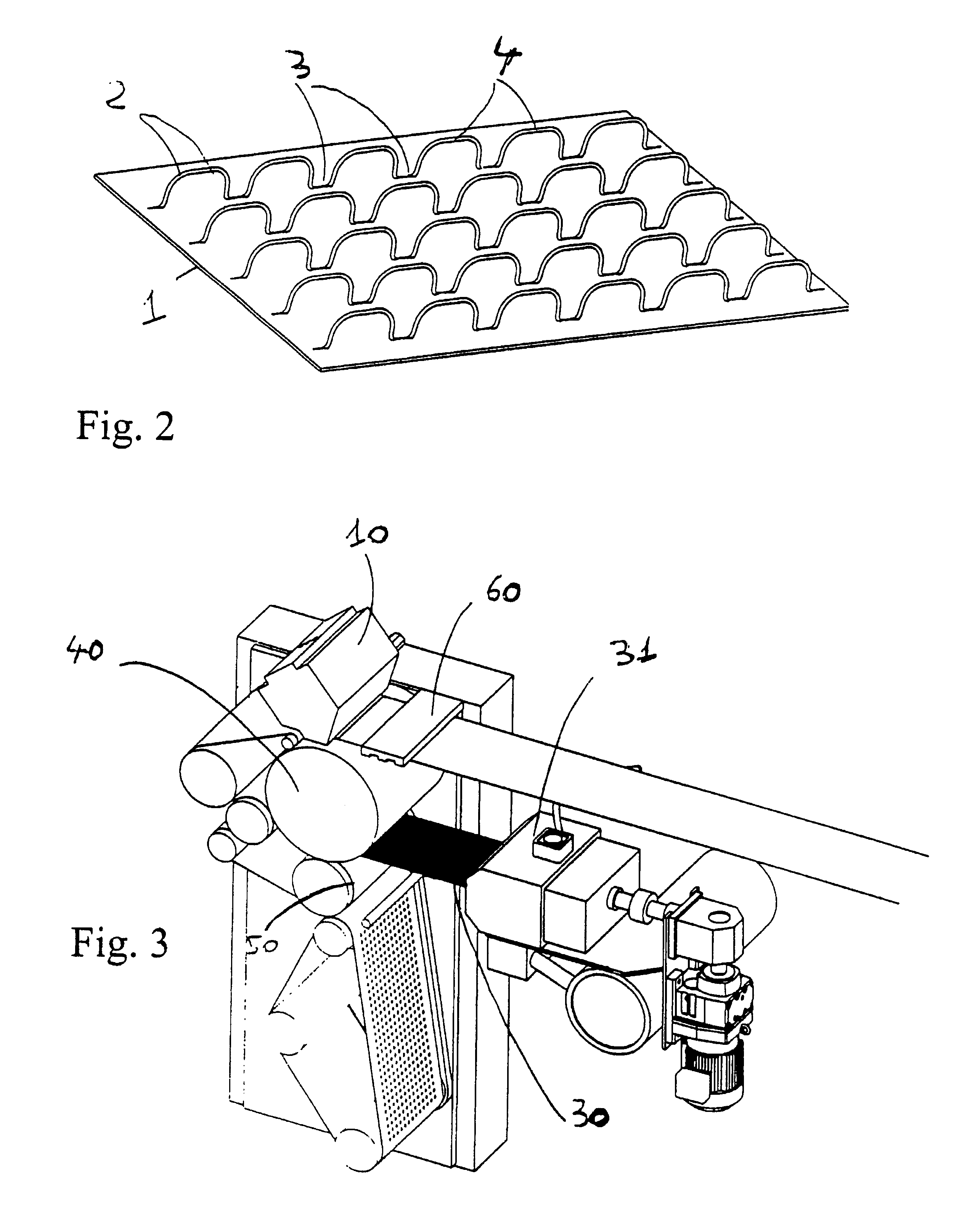 Film comprising individual anchored filaments