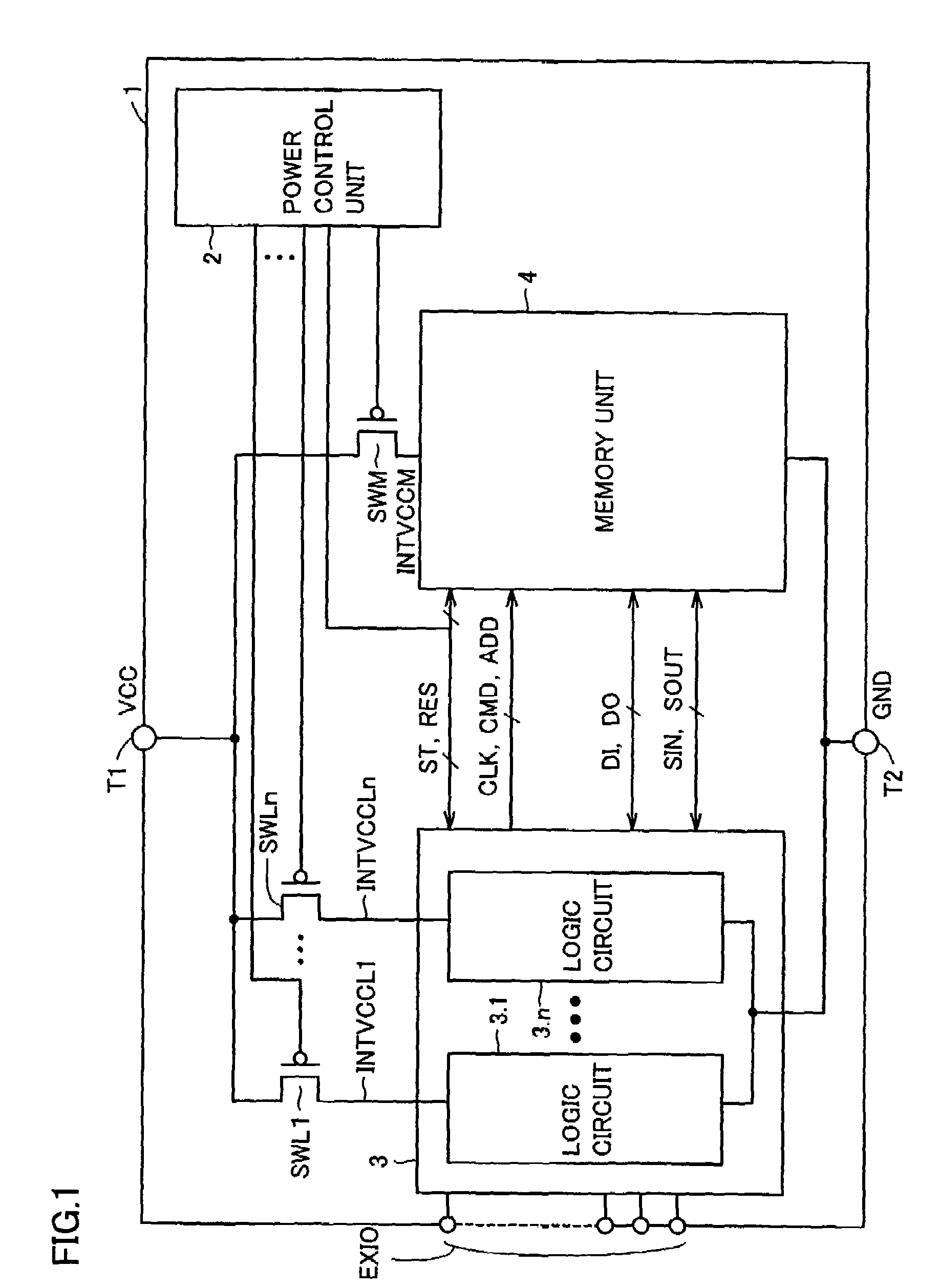 Semiconductor device saving data in non-volatile manner during standby