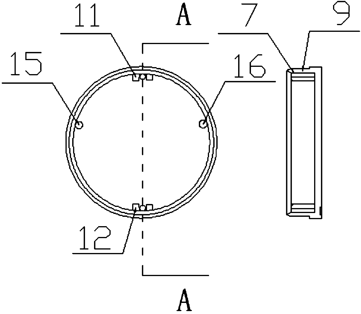 Electronic ear tag consuming low power and applied to body temperature monitoring of animals and method