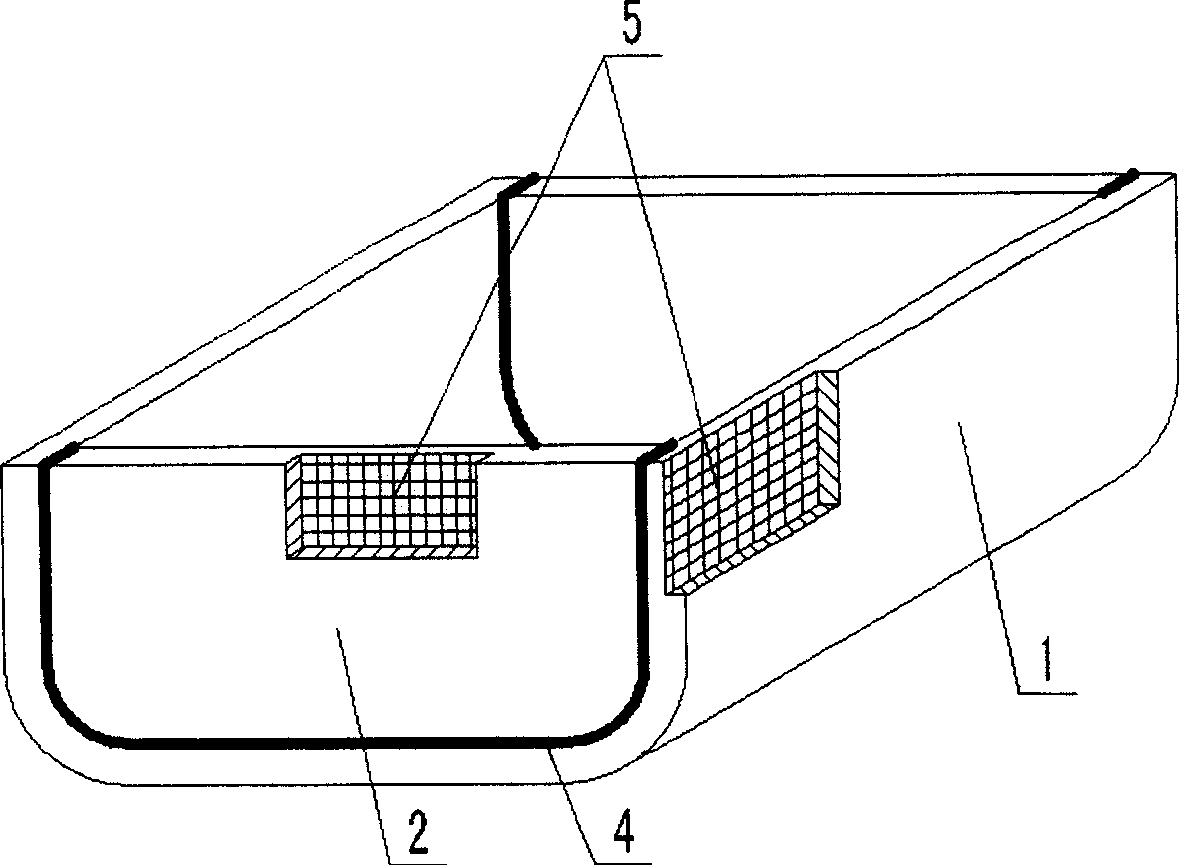 Open shutting structural member for concrete filling