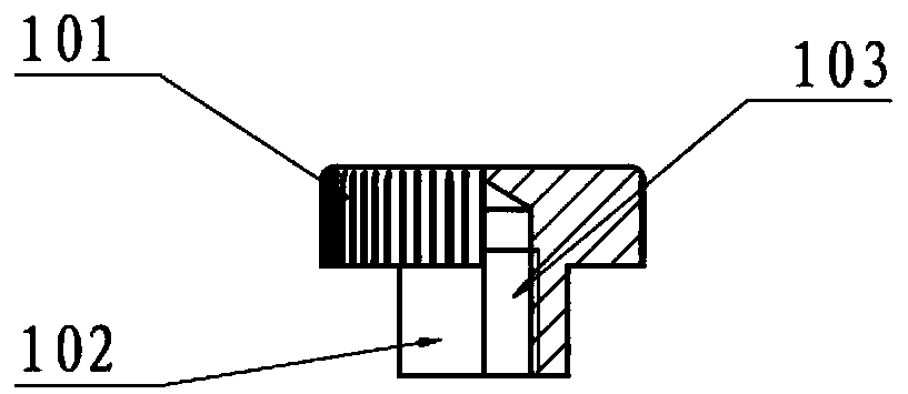 A large current pole assembly with error prevention function for a battery pack