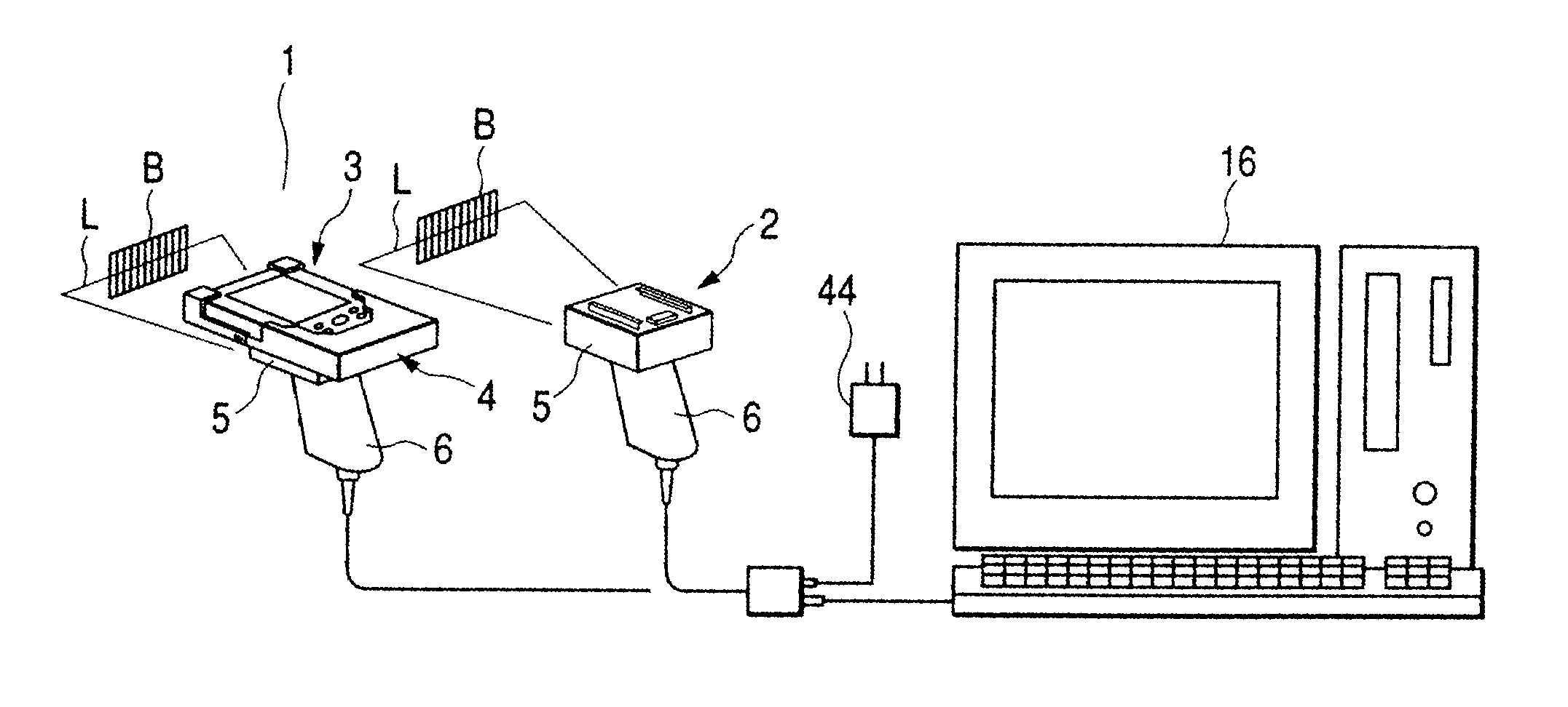 Inexpensive and easy-to-handle structure of optical information reading apparatus