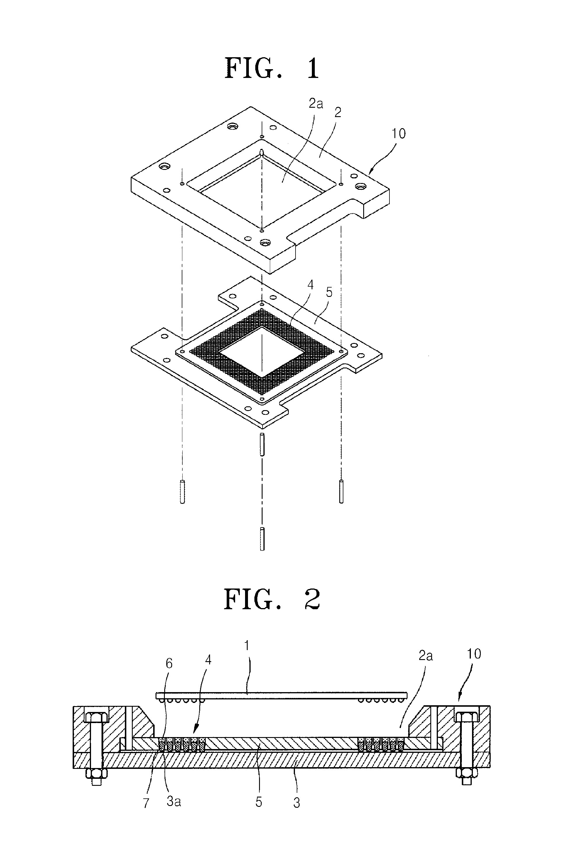 Test socket which allows for ease of alignment