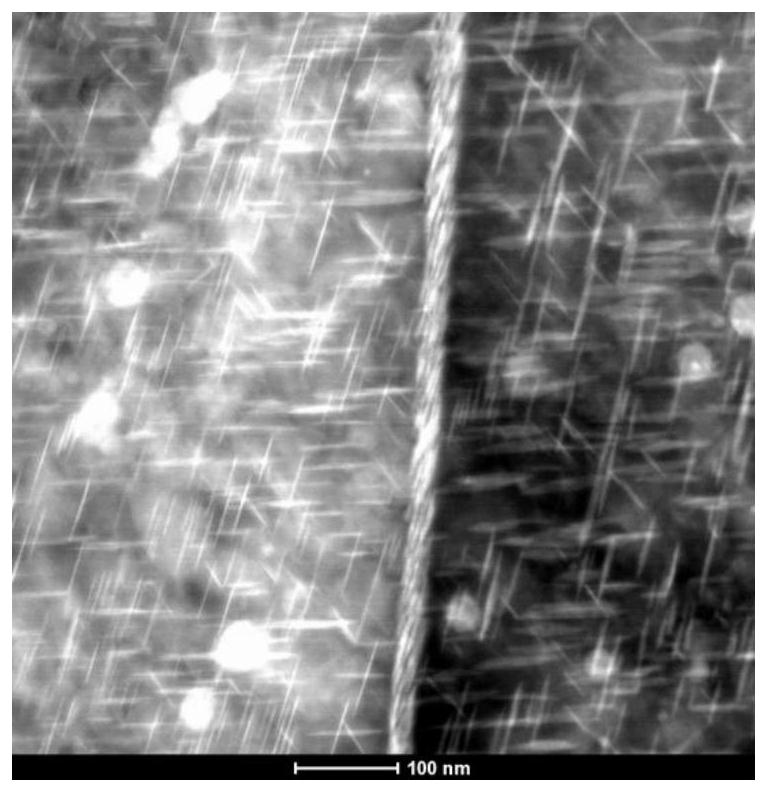 Low-density high-strength damage-resistant aluminum-lithium alloy hot-rolled plate and preparation method thereof