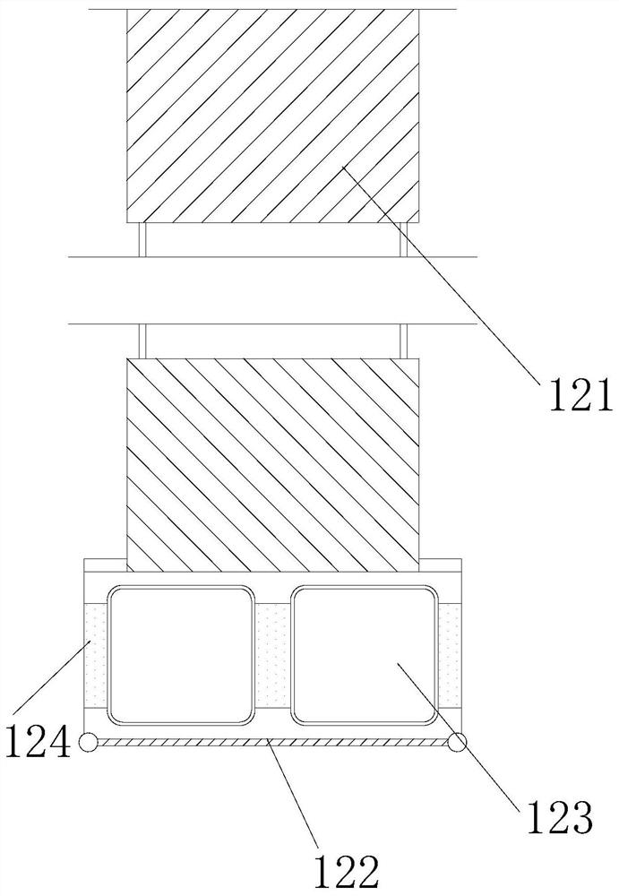 Automatic riveting machine for continuous stamping