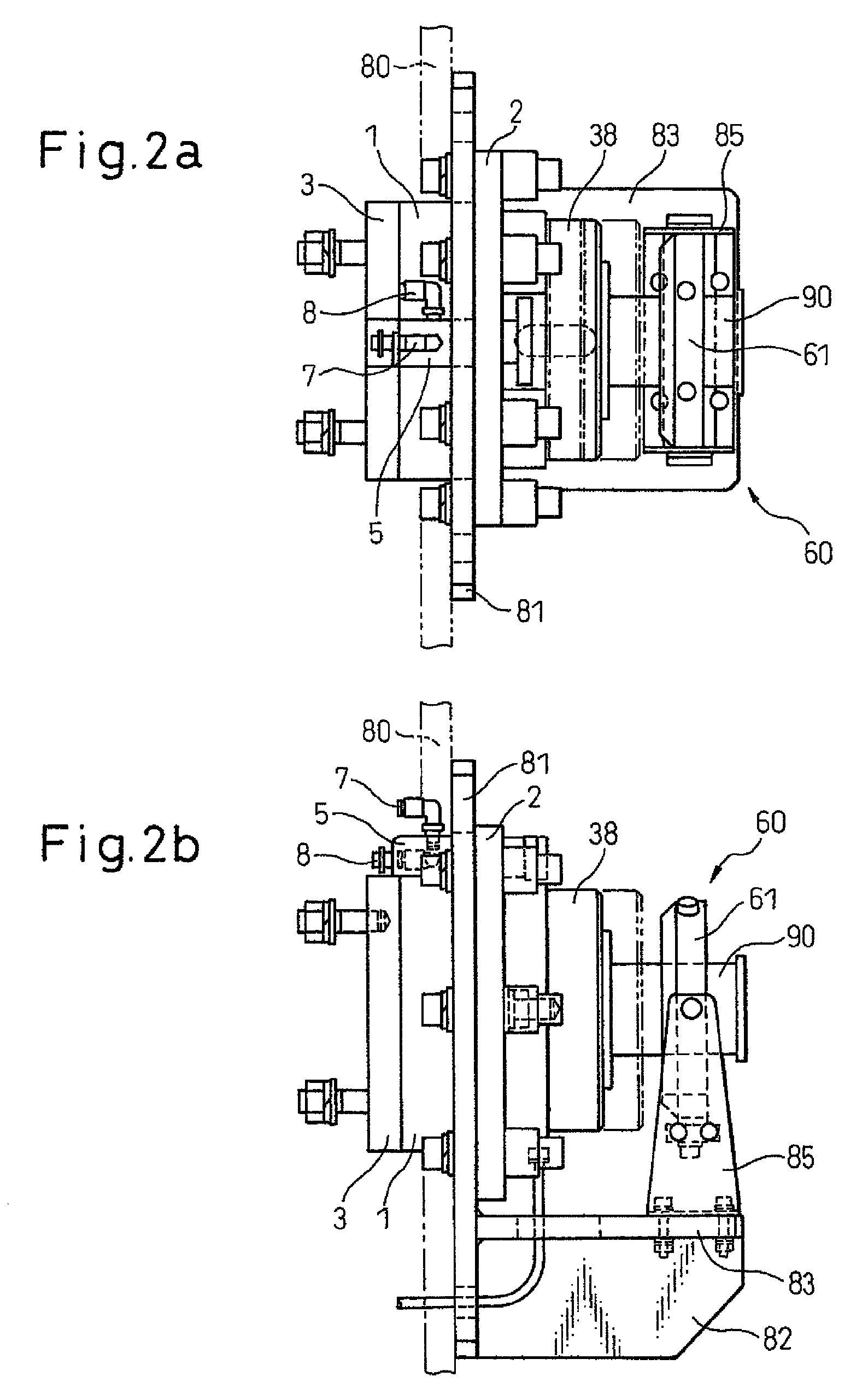 Fluid-transfer coupling device