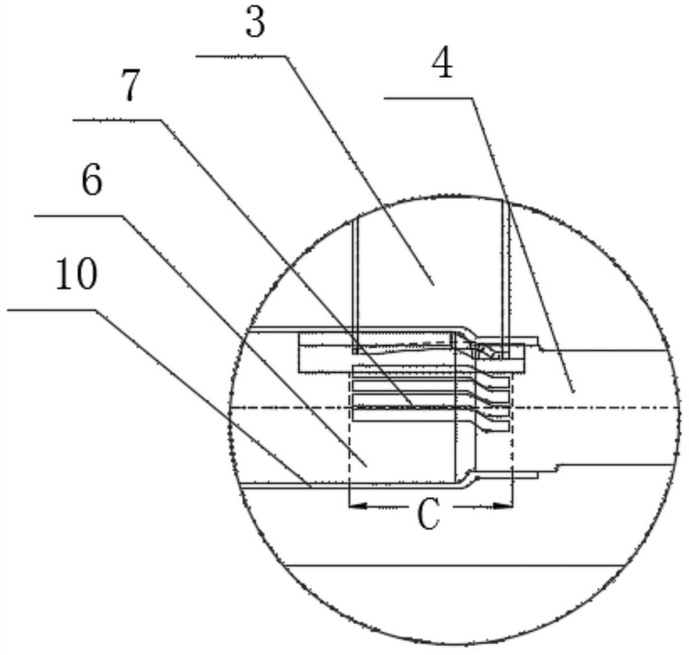 Tube punching die with improved structure