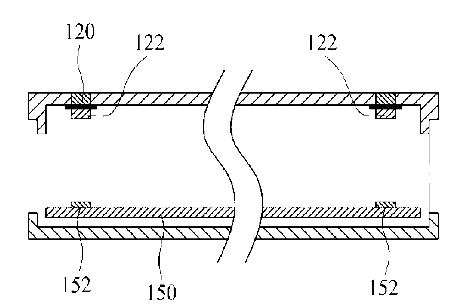 Device and method for detecting movement using proximity sensor