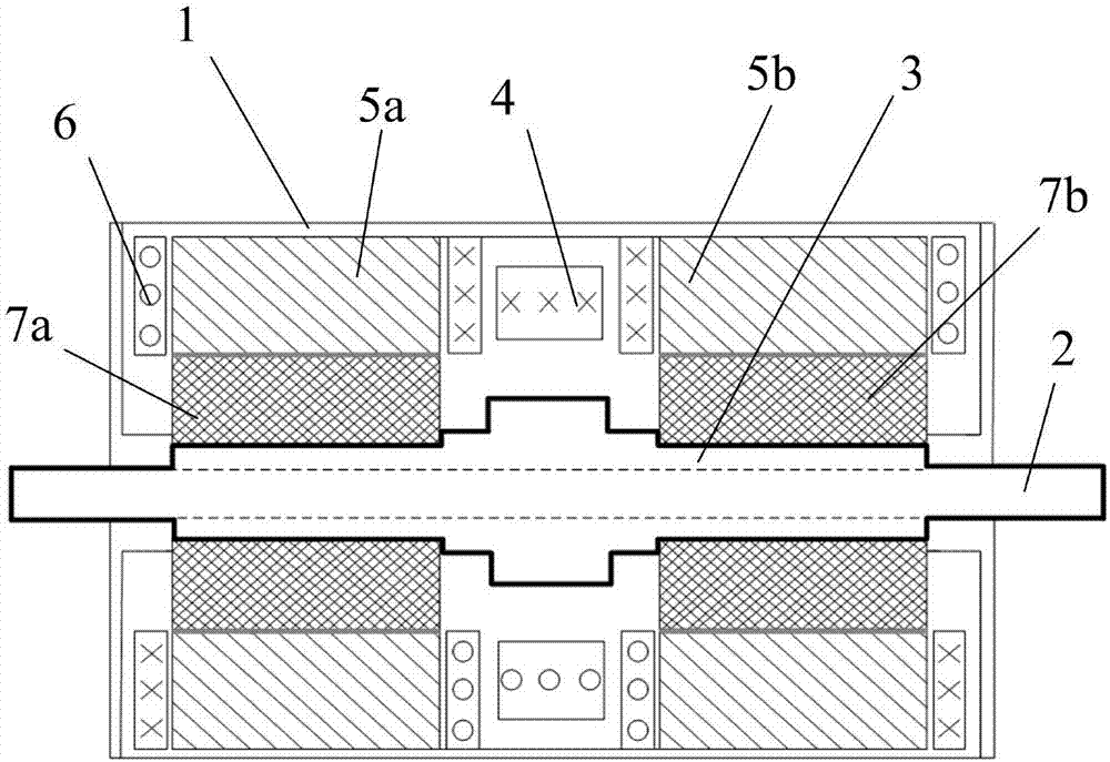 Asymmetrical excitation stator alternate-angle dual-salient-pole motor and control method thereof