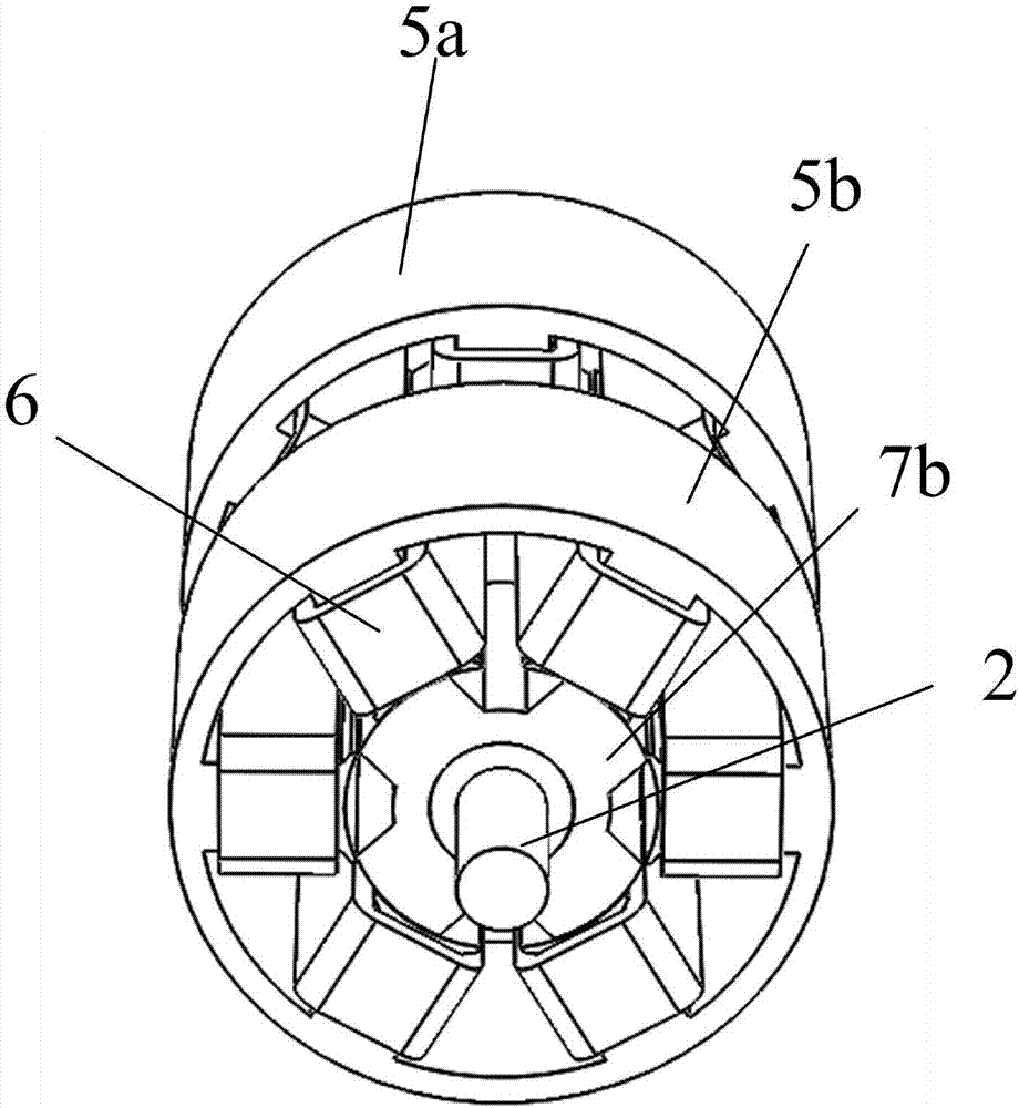 Asymmetrical excitation stator alternate-angle dual-salient-pole motor and control method thereof