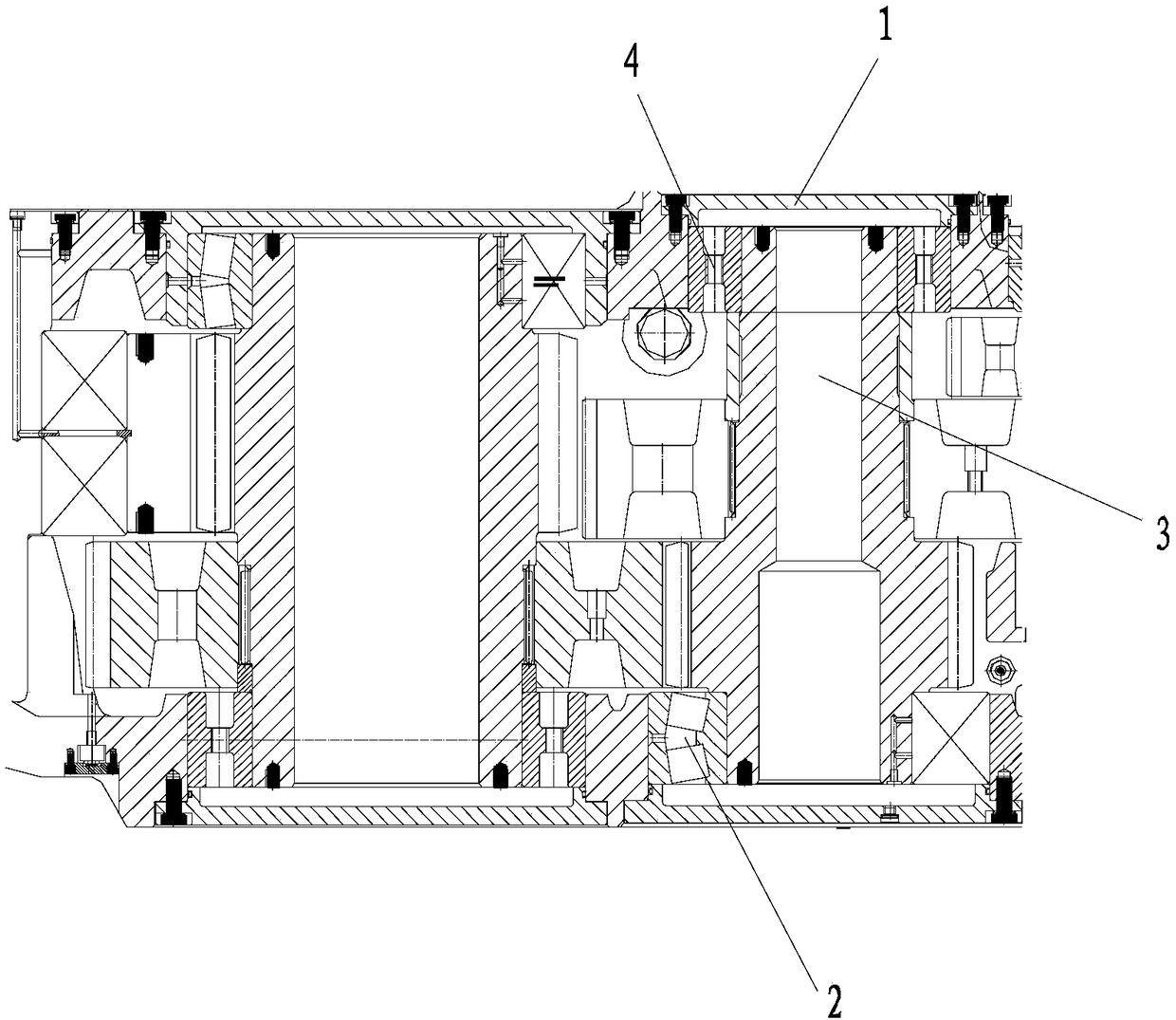 Installation method of self-aligning roller bearing in rocker arm of coal mining machine