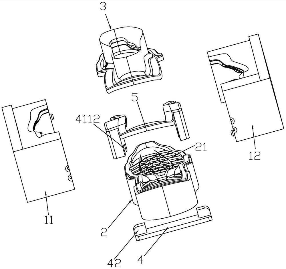 Double-density double-color insole shoe production mold and using method thereof