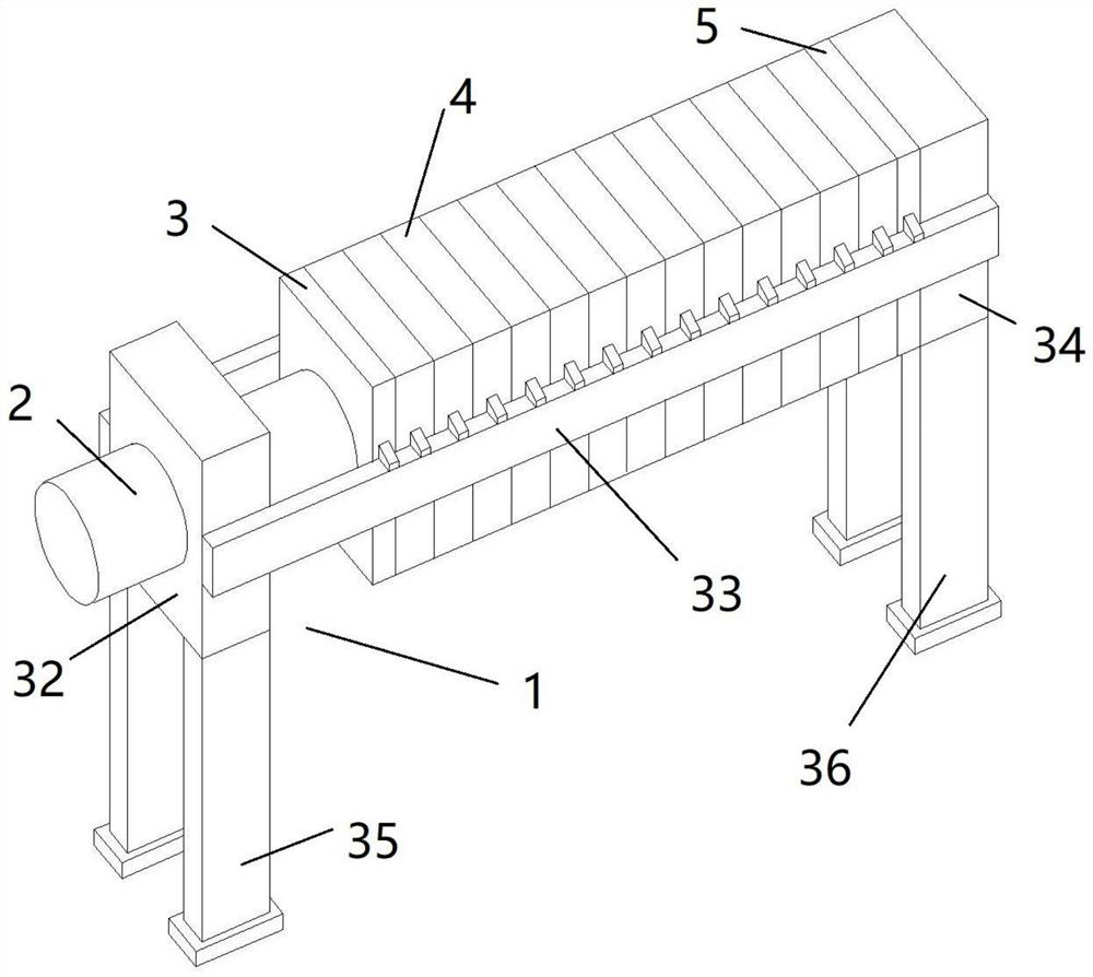 Dynamic pressurizing filter pressing plate of filter press