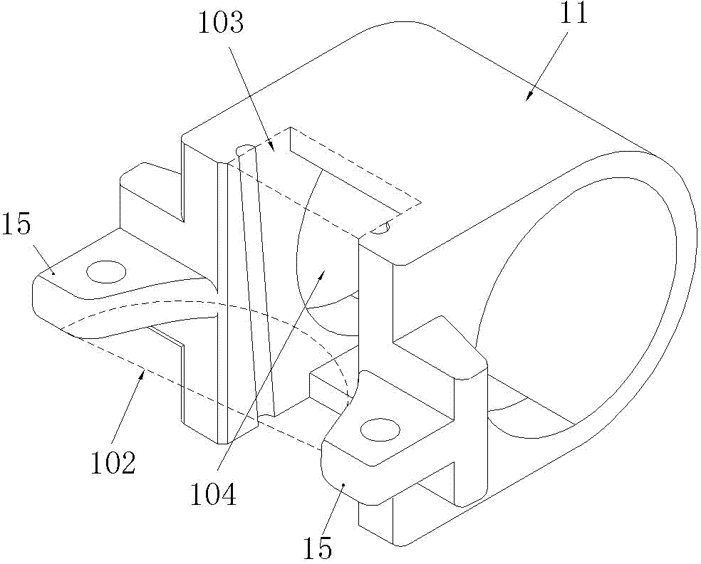 Wedge-caulking type cross fastener and sliding sleeve thereof